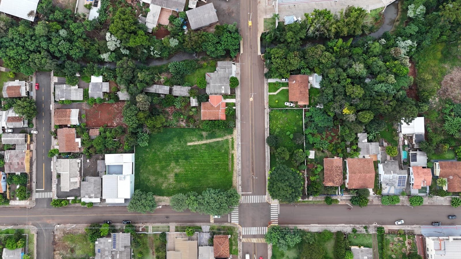 Lote com 1.000m² no centro de Santo Antônio do Sudoeste